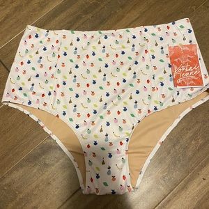 New small fruit salad high cut kortni Jeane bottoms